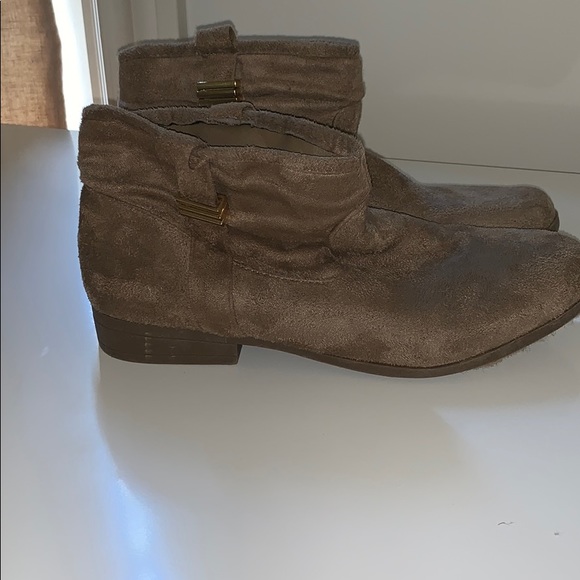 boots - Picture 4 of 5